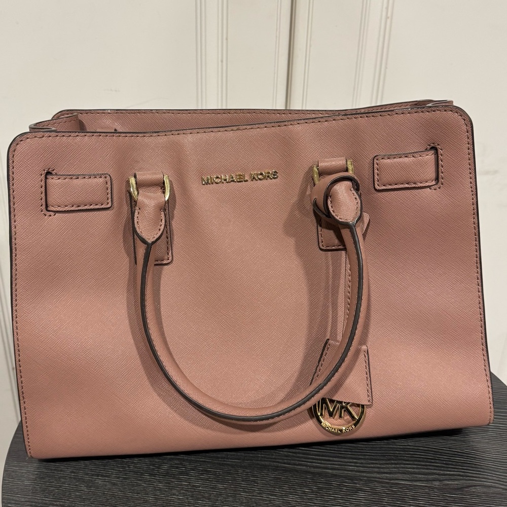 Michael Kors• purse💜